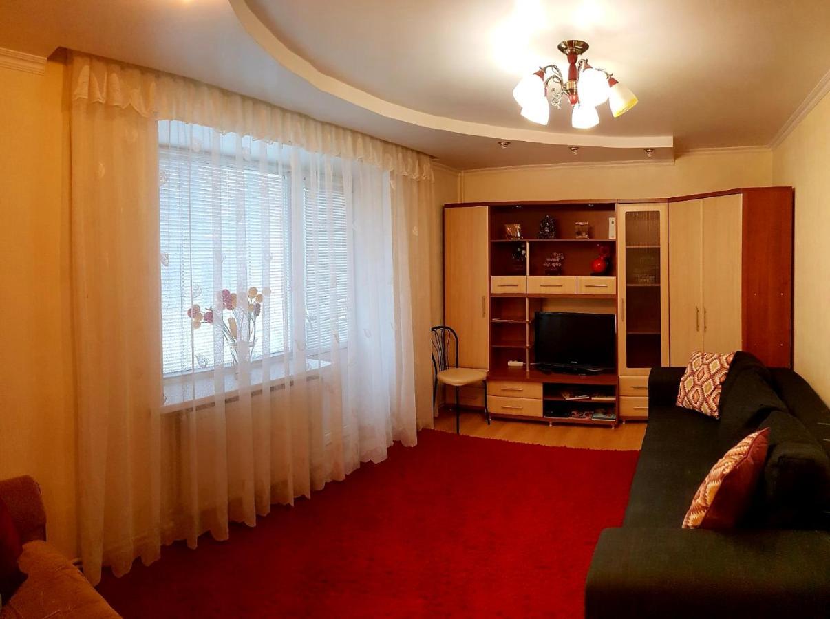 Topilche Apartment Ternopil Extérieur photo